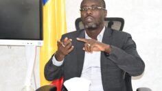contre Amir Idriss Kourda