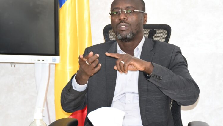 contre Amir Idriss Kourda